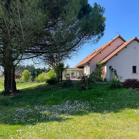 Des Roux Et Des Pious Suite De 35 A 60 M2 Et 3 Chambres Pour Groupe De 2 A 6 Personnes Civray-de-Touraine Exteriér fotografie