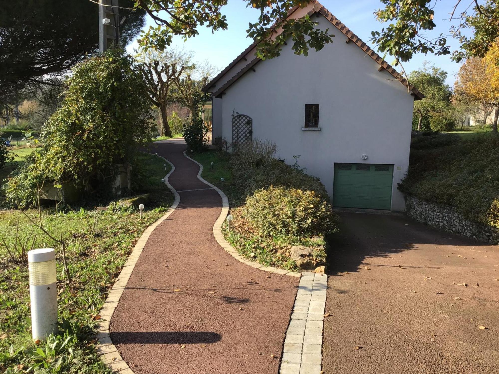 Des Roux Et Des Pious Suite De 35 A 60 M2 Et 3 Chambres Pour Groupe De 2 A 6 Personnes Civray-de-Touraine Exteriér fotografie